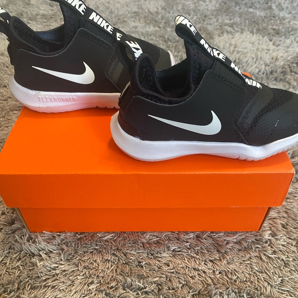 Nike Flex Runner (TD) Toddler Shoes